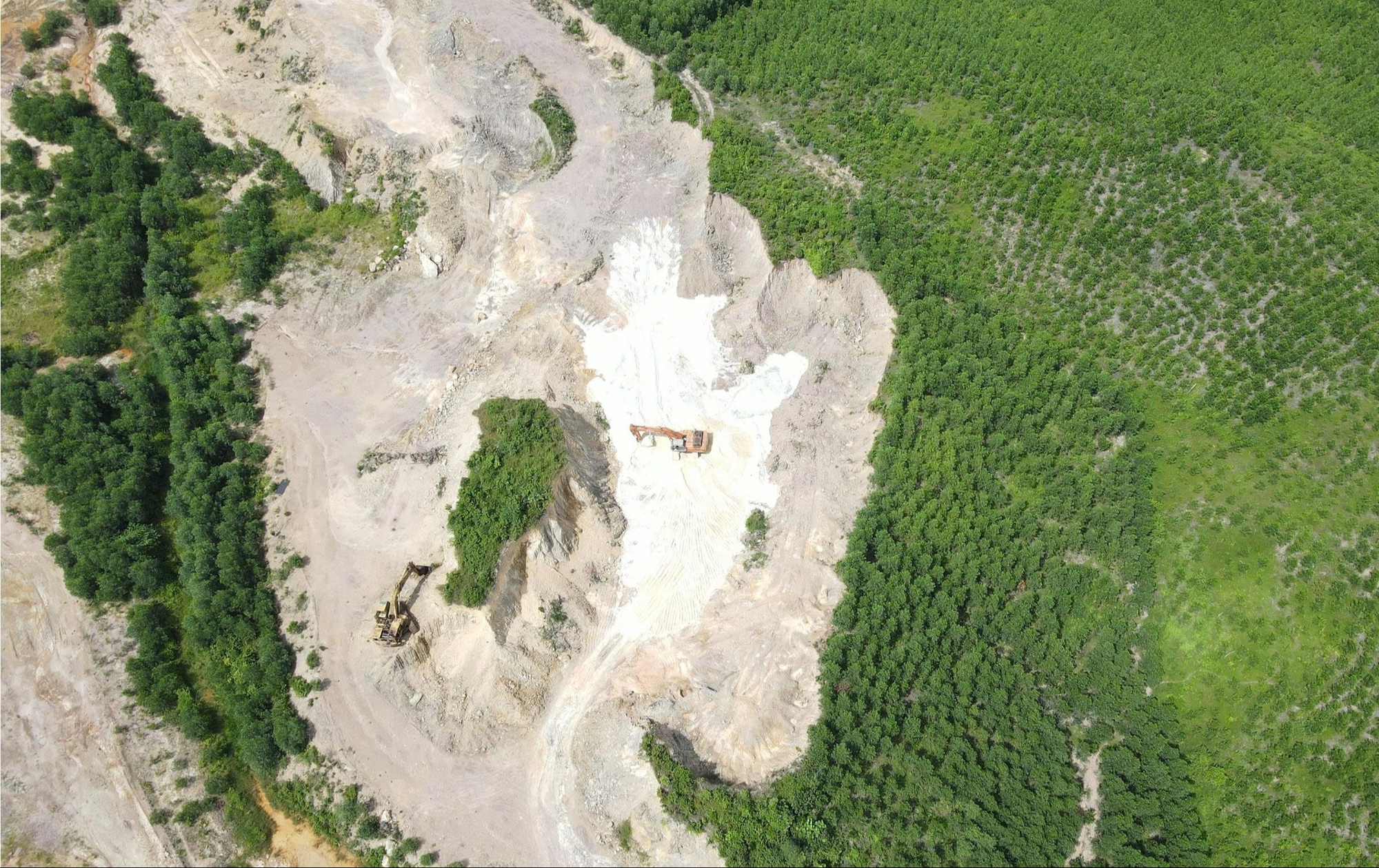 Huế: Chỉ định hai mỏ đất phục vụ x&acirc;y dựng khu t&aacute;i định cư đường sắt tốc độ cao- Ảnh 1.