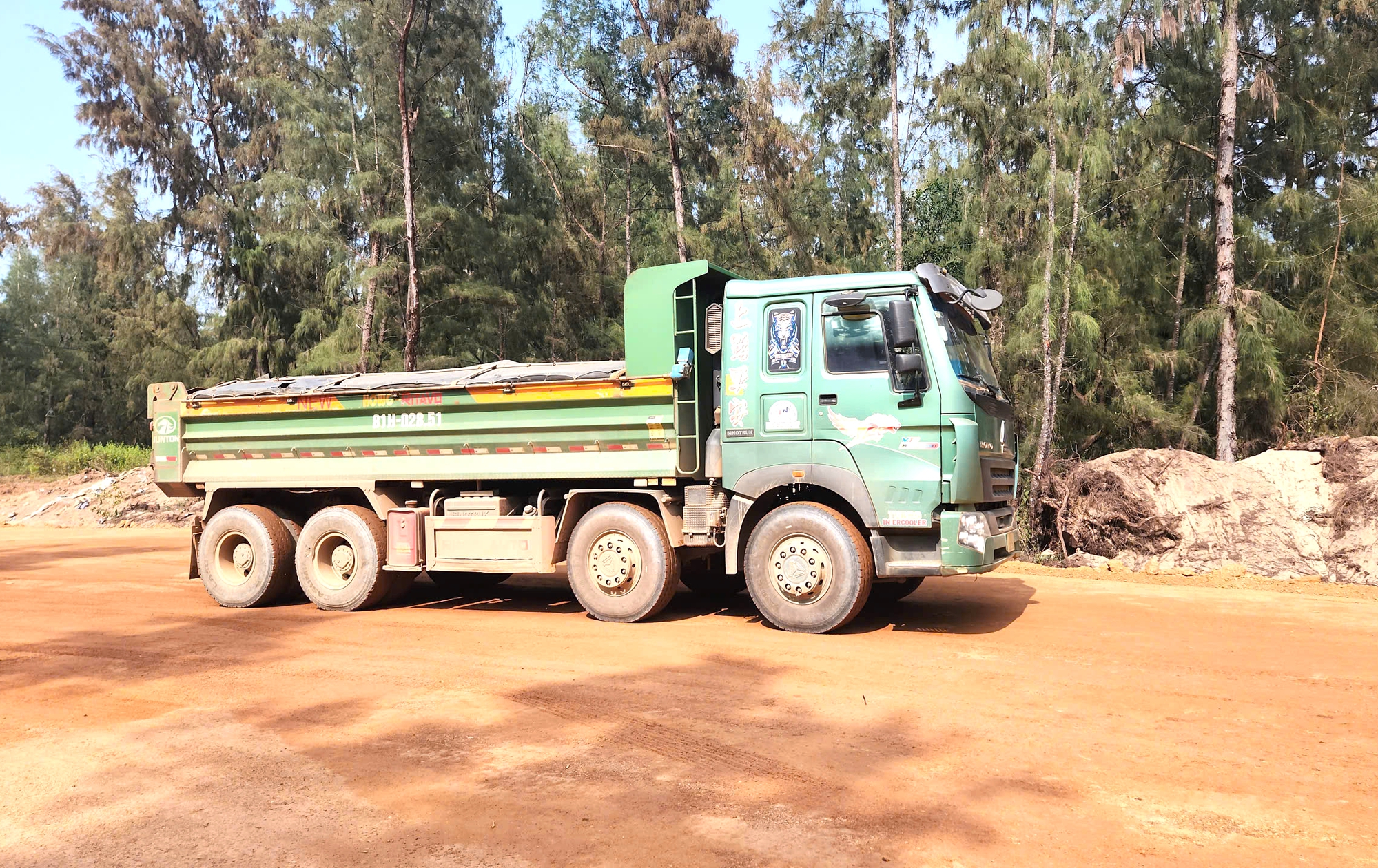 Quảng Ng&atilde;i tăng tốc thi c&ocirc;ng nối d&agrave;i đường ven biển- Ảnh 8.