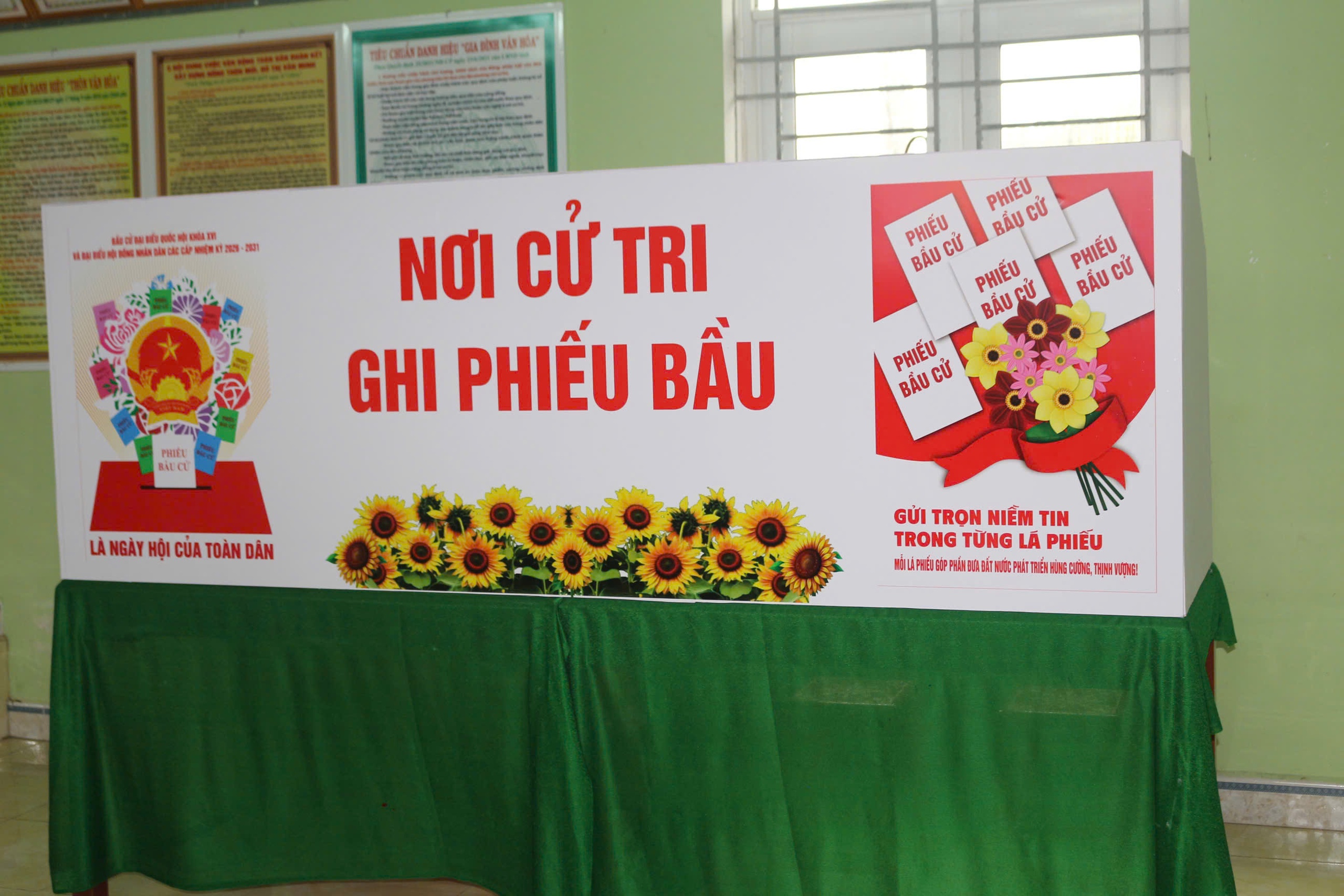 Gia Lai bảo đảm bầu cử d&acirc;n chủ, c&ocirc;ng khai, đ&uacute;ng luật- Ảnh 2.