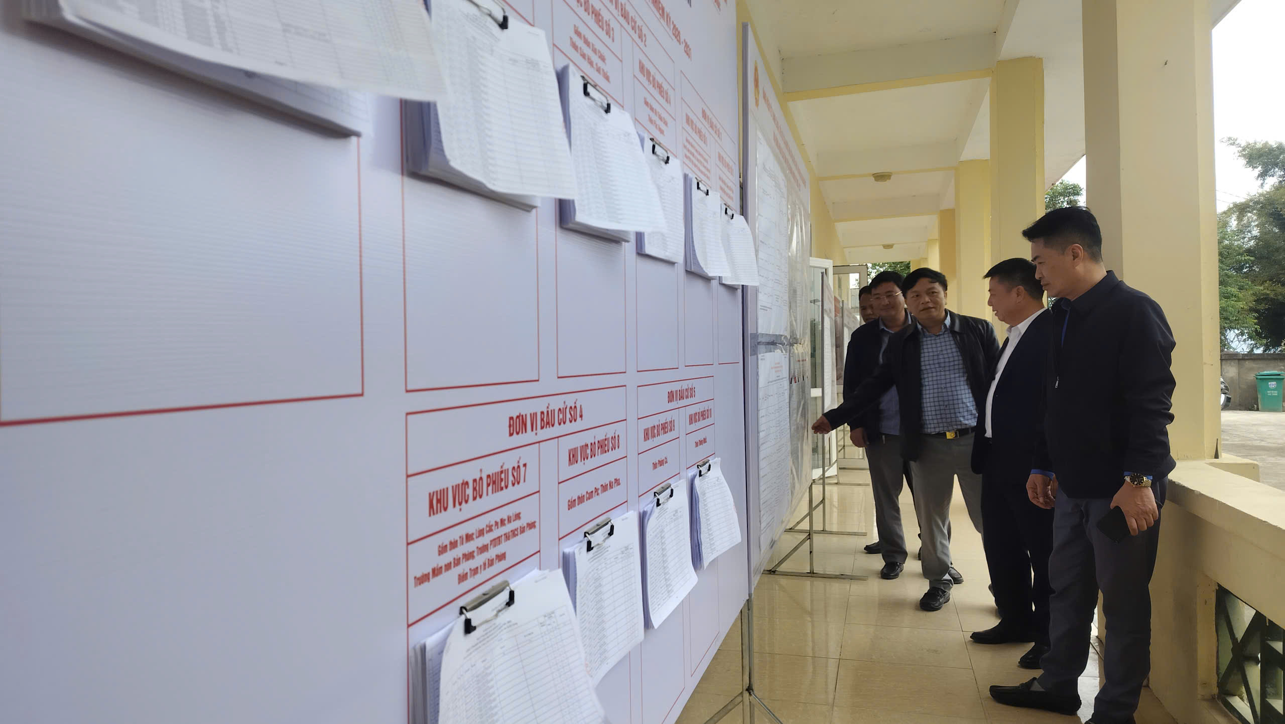 Tuy&ecirc;n Quang đẩy mạnh tuy&ecirc;n truyền, sẵn s&agrave;ng cho ng&agrave;y hội bầu cử- Ảnh 2.