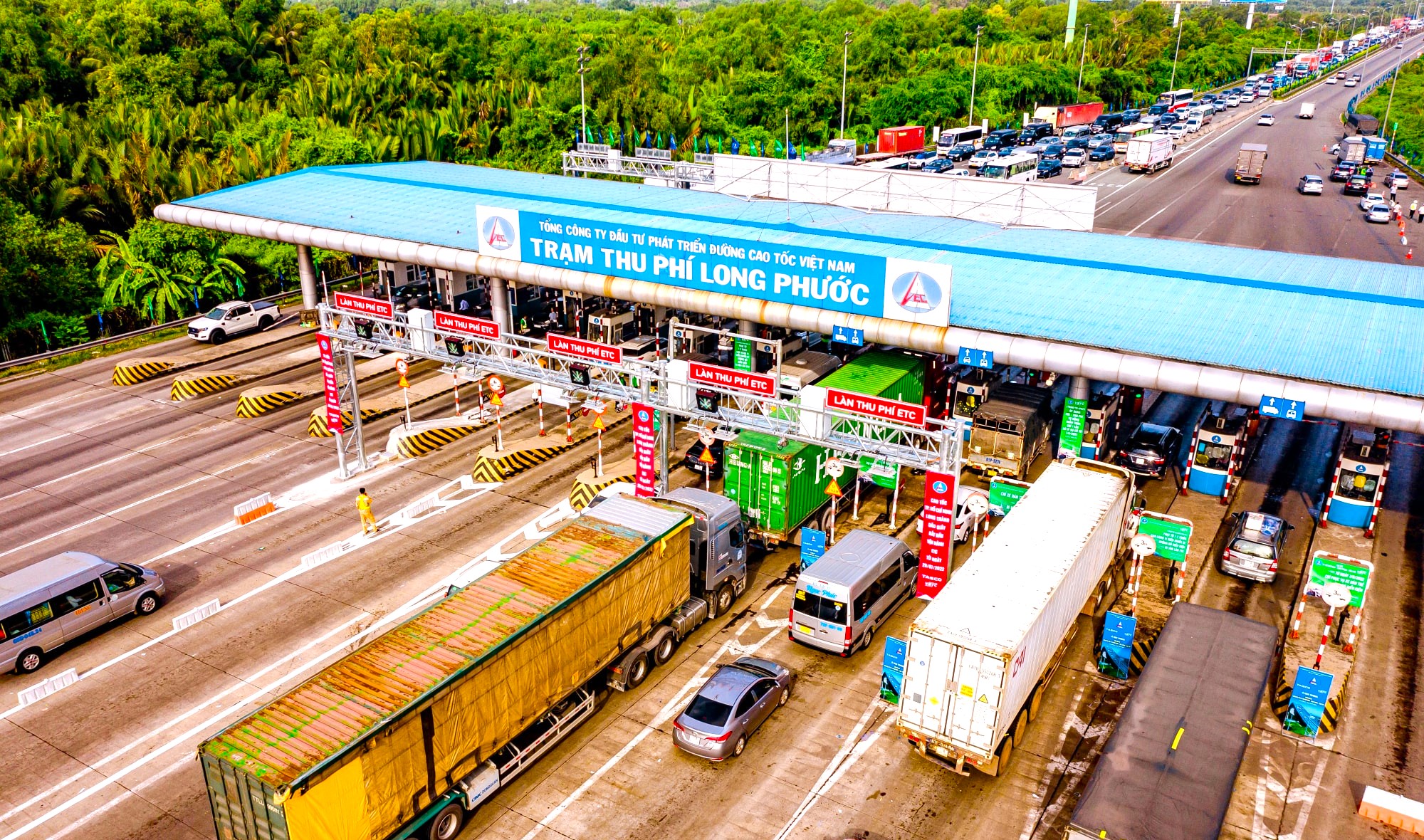 Cục Đường bộ đề nghị l&agrave;m r&otilde; nguy&ecirc;n nh&acirc;n ch&ecirc;nh lệch lưu lượng xe qua trạm thu ph&iacute; 319- Ảnh 1.