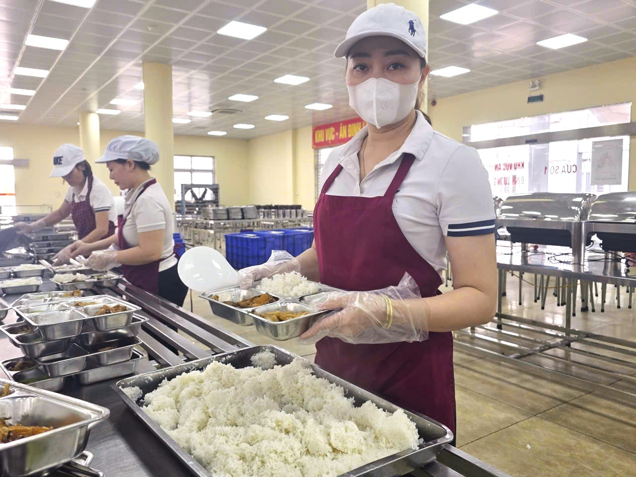 Những b&ocirc;ng hoa "Hai giỏi" giữa l&ograve;ng ng&agrave;nh Than- Ảnh 3.