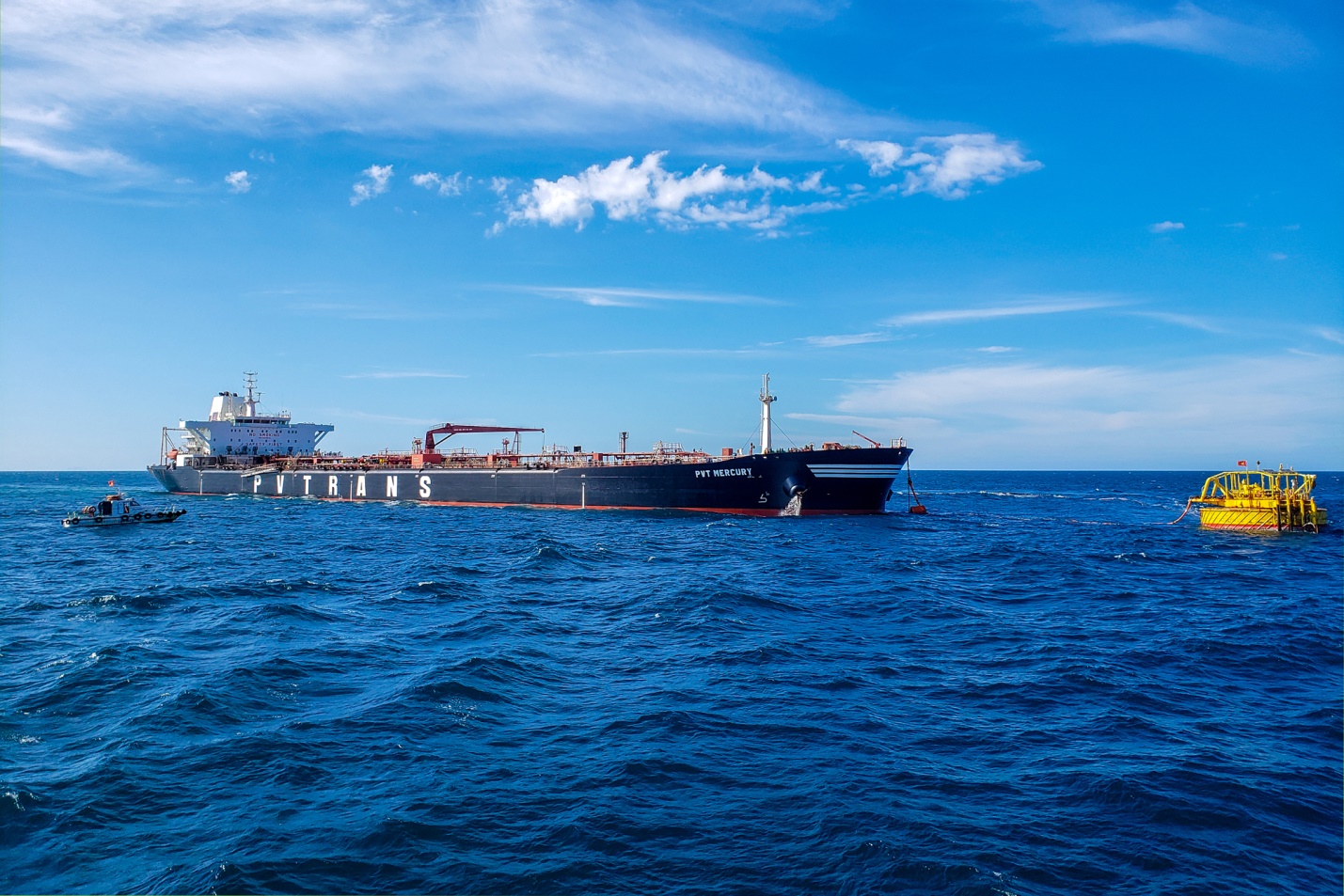 Ứng ph&oacute; chiến sự Trung Đ&ocirc;ng: Đảm bảo vận h&agrave;nh NMLD Dung Quất an to&agrave;n, ổn định, hiệu quả- Ảnh 1.