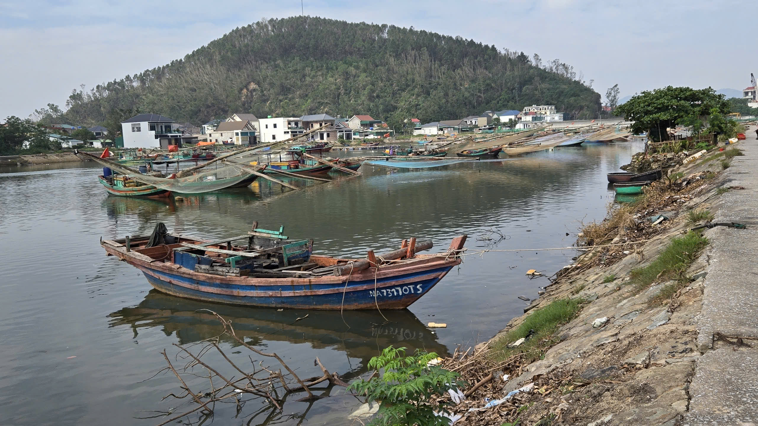 Nghệ An cần hơn 2.300 tỷ đồng để ph&aacute;t triển hạ tầng cảng c&aacute; v&agrave; khu neo đậu- Ảnh 1.