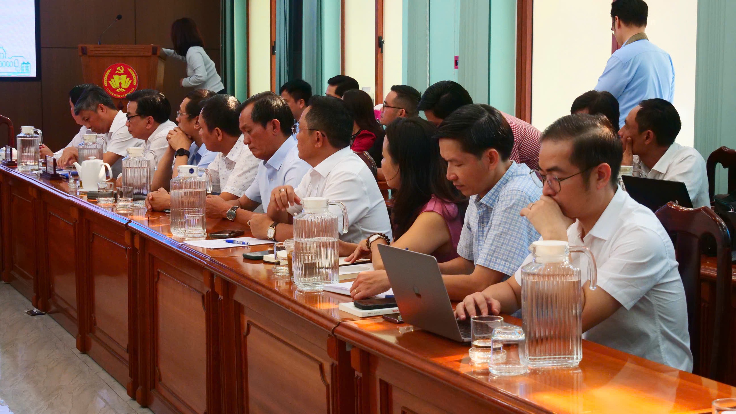 TP.HCM chuẩn bị nhiều phương &aacute;n cho ng&agrave;y bầu cử, ph&aacute;t clip hướng dẫn cử tri- Ảnh 4.