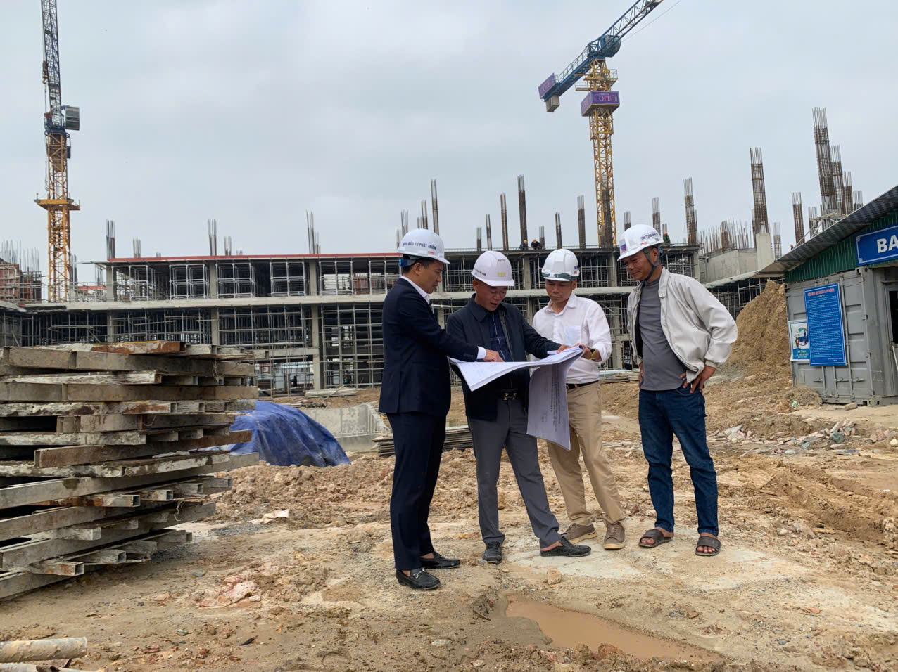 Hà Tĩnh: Giá đất nền ổn định, quỹ nhà thu nhập thấp ít- Ảnh 1.