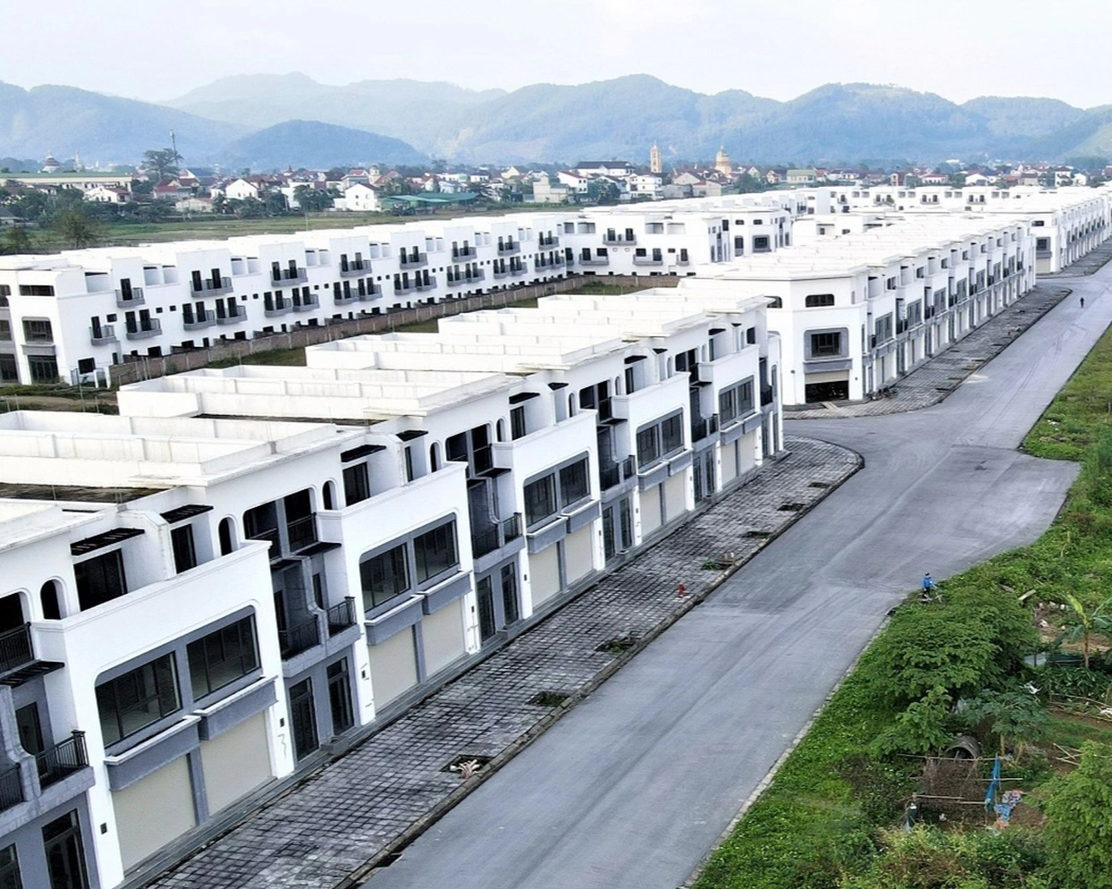 H&agrave; Tĩnh: Cần t&iacute;nh gi&aacute; đất cụ thể để đẩy nhanh tiến độ c&aacute;c dự &aacute;n đầu tư- Ảnh 1.