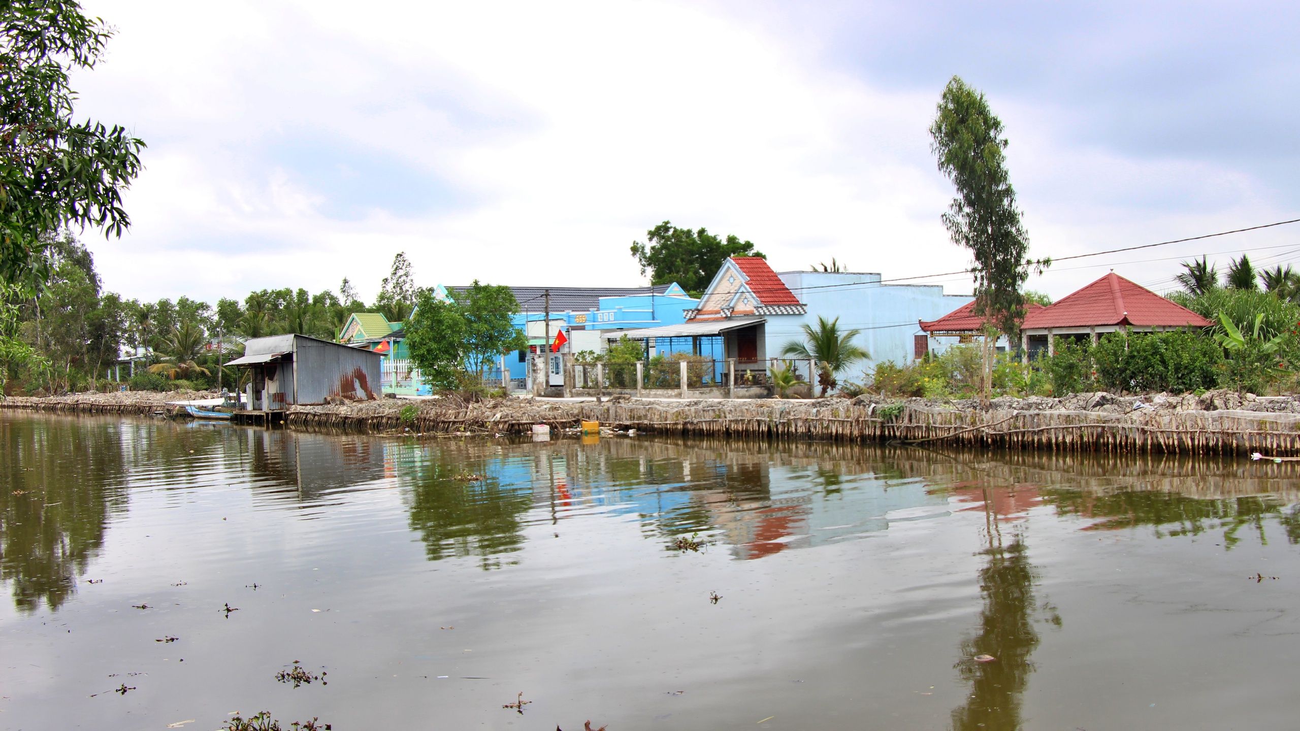 Cà Mau: Chủ động nguồn nước, hạn chế sụt lún chia cắt giao thông mùa khô- Ảnh 2. Cà Mau: Chủ động nguồn nước, hạn chế sụt lún chia cắt giao thông mùa khô- Ảnh 2.