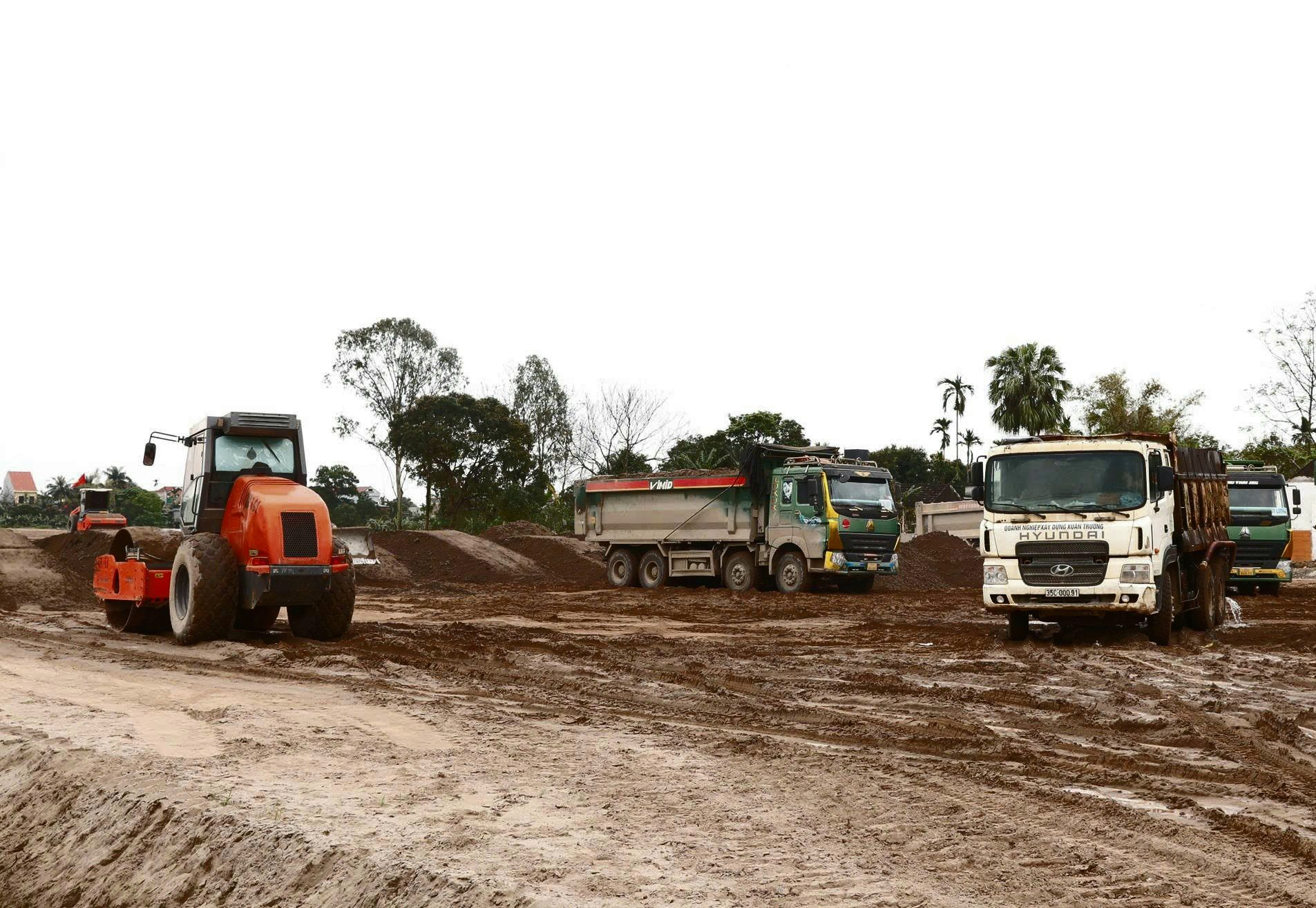 Dồn lực thi c&ocirc;ng cao tốc Ninh B&igrave;nh - Hải Ph&ograve;ng, phấn đấu ho&agrave;n th&agrave;nh v&agrave;o cuối năm 2026- Ảnh 1.