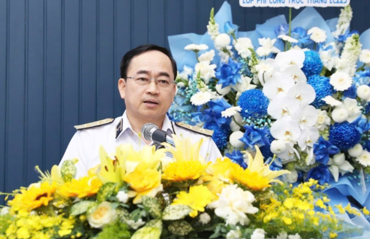 20 học vi&ecirc;n ho&agrave;n th&agrave;nh đ&agrave;o tạo phi c&ocirc;ng Hải qu&acirc;n- Ảnh 1.