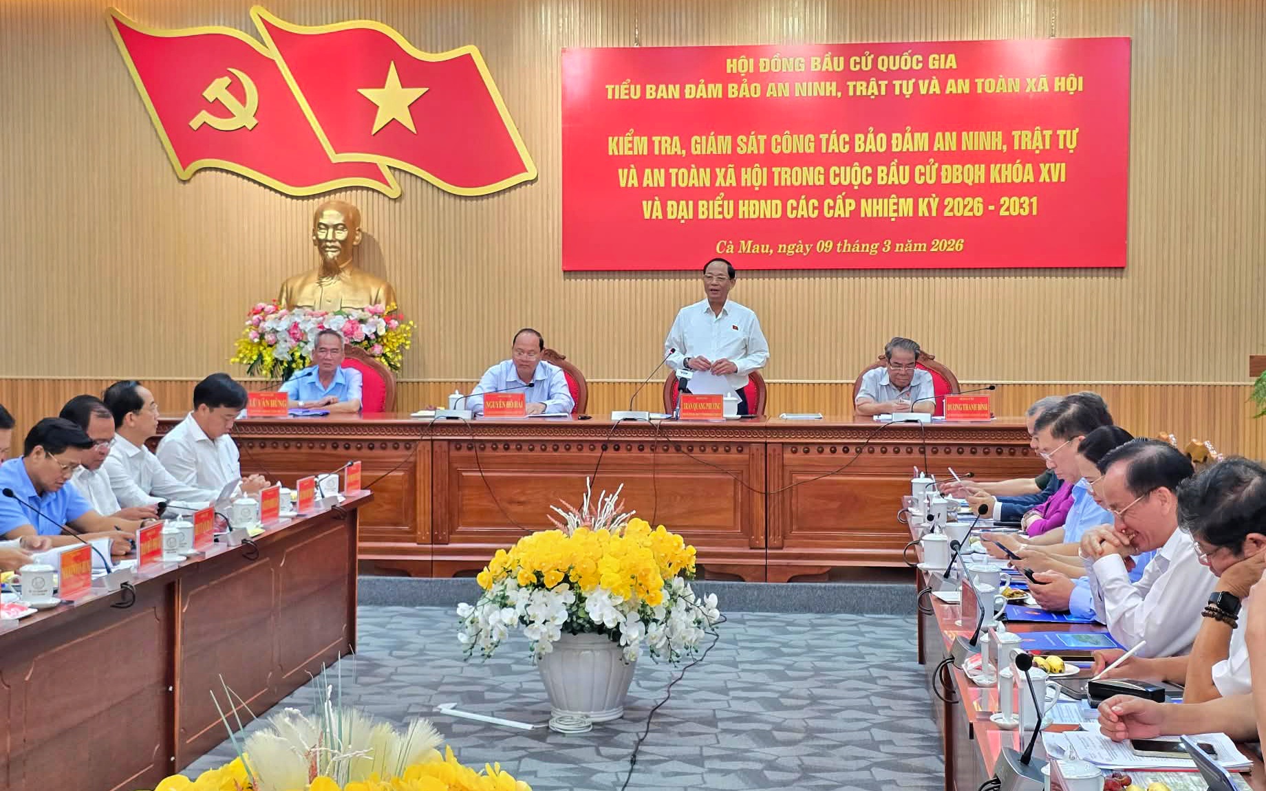 Đo&agrave;n c&ocirc;ng t&aacute;c Trung ương kiểm tra c&ocirc;ng t&aacute;c chuẩn bị bầu cử tại C&agrave; Mau, Đồng Nai