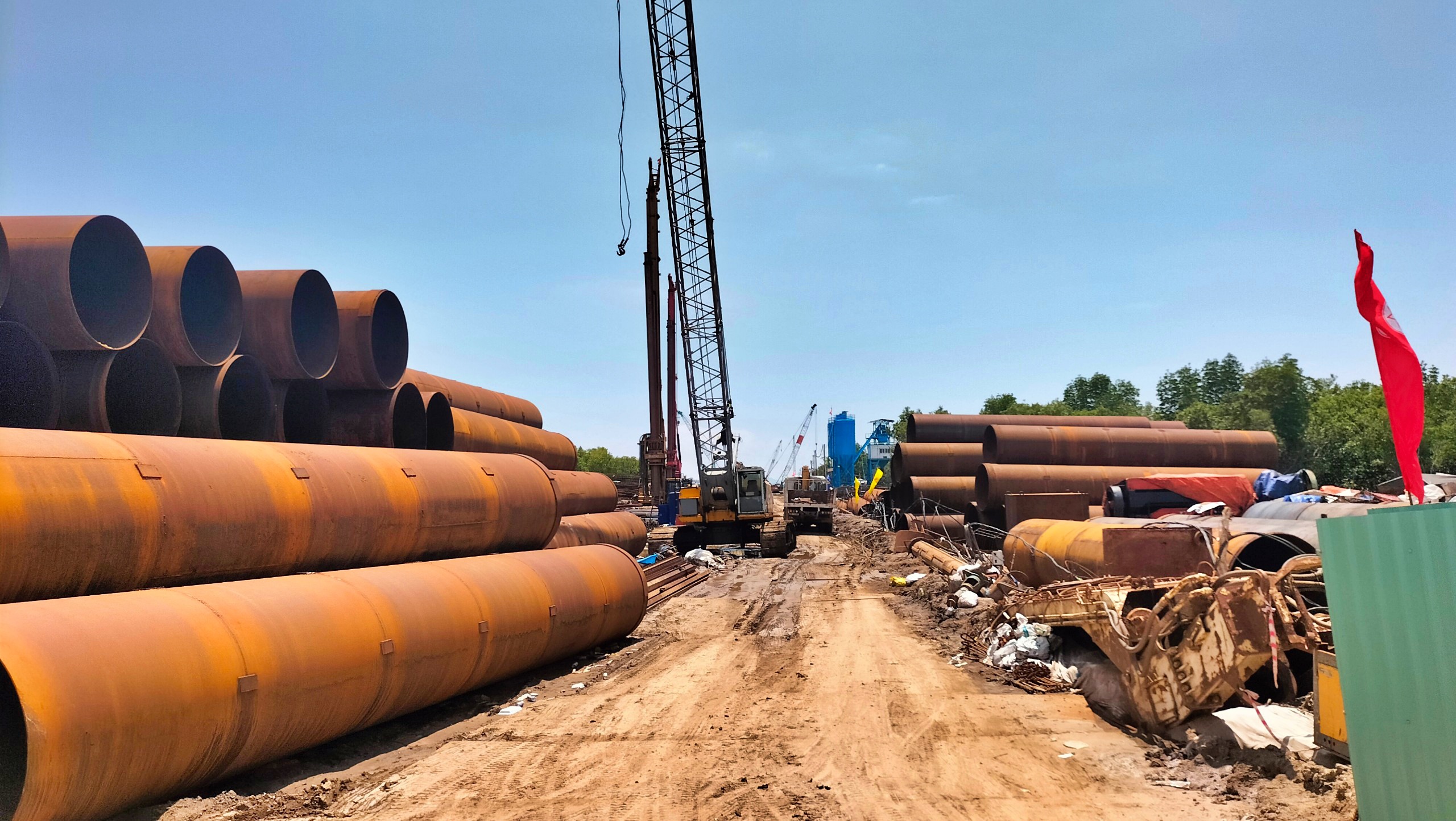 Gỡ kh&oacute; nguồn vật liệu cho c&aacute;c dự &aacute;n trọng điểm tại C&agrave; Mau- Ảnh 3.