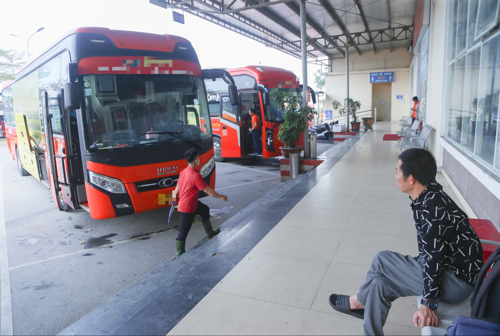 Doanh nghiệp gồng m&igrave;nh xoay trở khi gi&aacute; xăng dầu li&ecirc;n tục tăng- Ảnh 3.