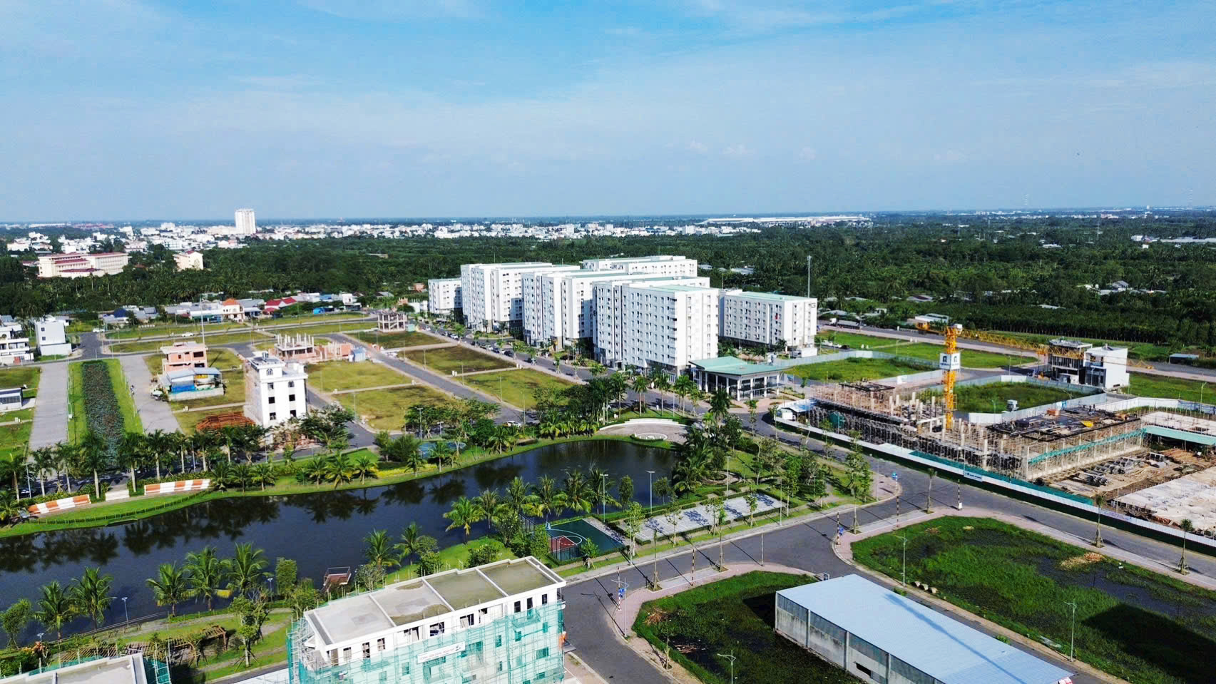 Cần Thơ: 5 giải pháp phát triển nhà ở xã hội, mục tiêu hoàn thành 13.250 căn- Ảnh 1.