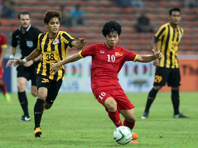 U23 Việt Nam đọ sức với U23 Malaysia ở Thống Nhất