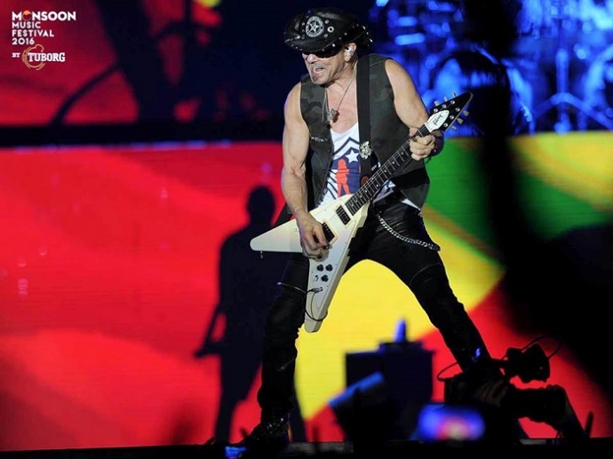 scorpions (5)