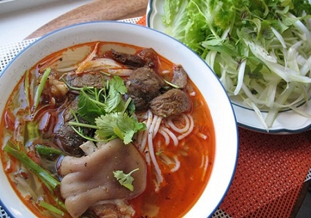 Bún bò Huế o Xuân là món ăn yêu thích của nhiều th