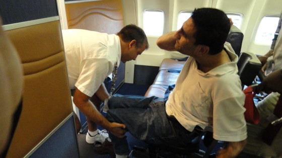 man-with-disabilities-is-transferred-to-airline-se