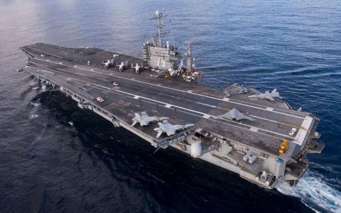 tàu khu trục USS Harry S Truman của Mỹ.