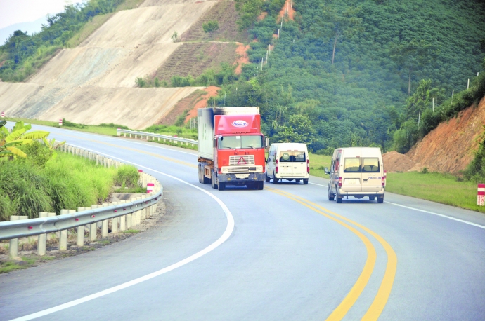 Cao tốc Nội Bài - Lào Cai là một trong những dự án