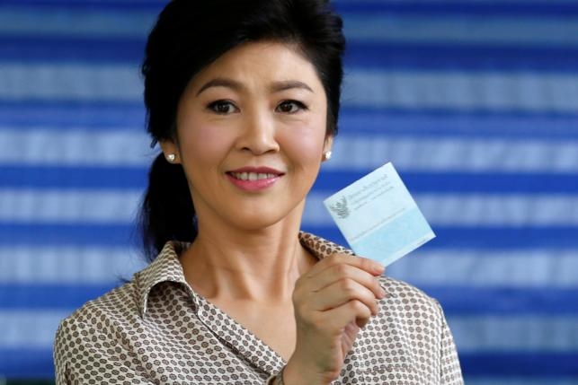 Cựu Thủ tướng Thái Lan - bà Yingluck Shinawatra tạ