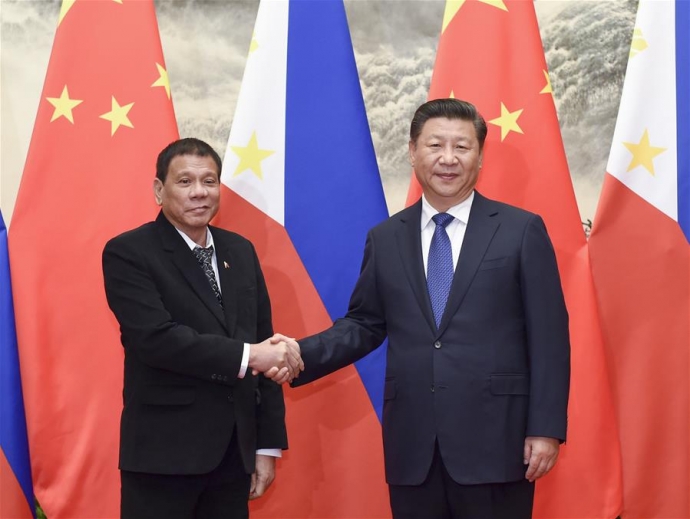 Tổng thống Philippines Duterte và Chủ tịch Tập Cận