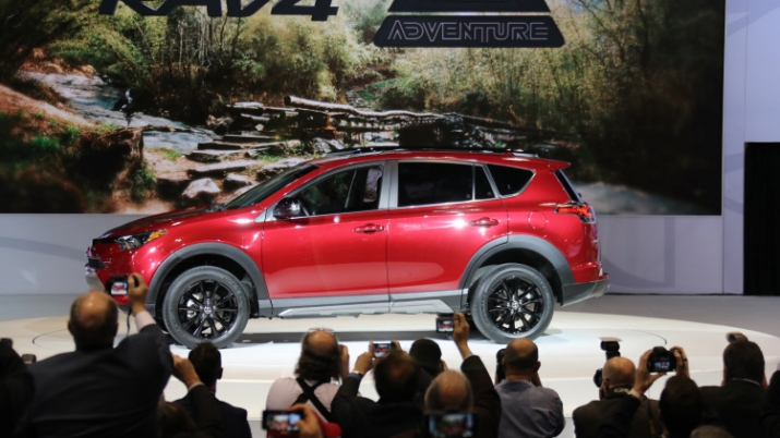 Toyota RAV4 Adventure 4