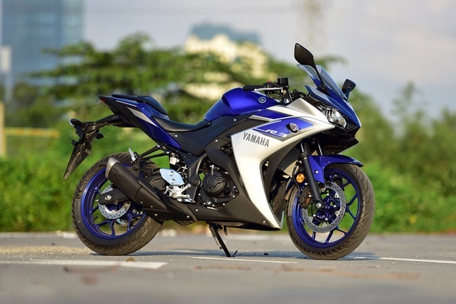 yamaha_yzfr3