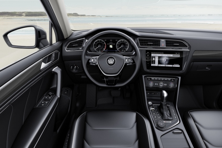 Volkswagen-Tiguan-Allspace 5