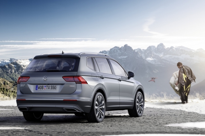 Volkswagen-Tiguan-Allspace 9