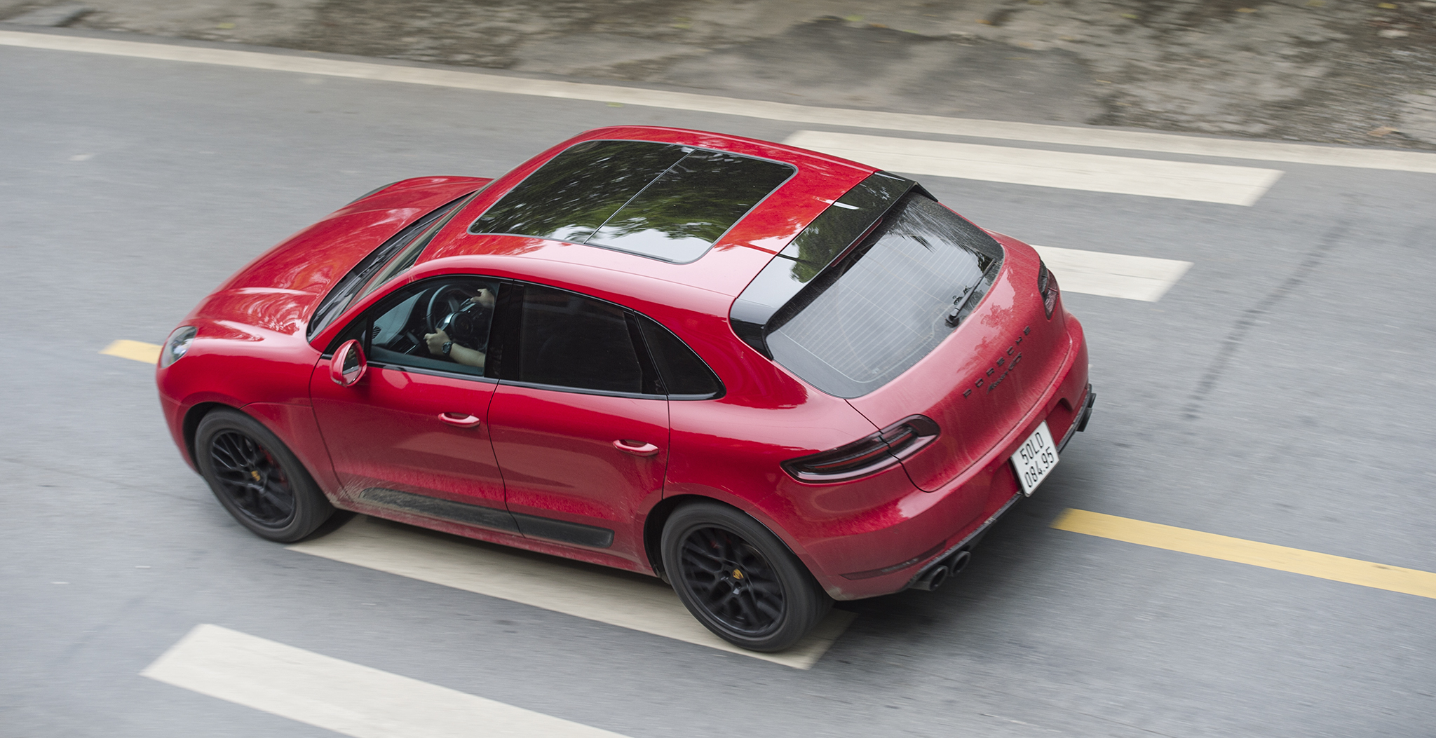 Porche SUV Tour - Xe (8)