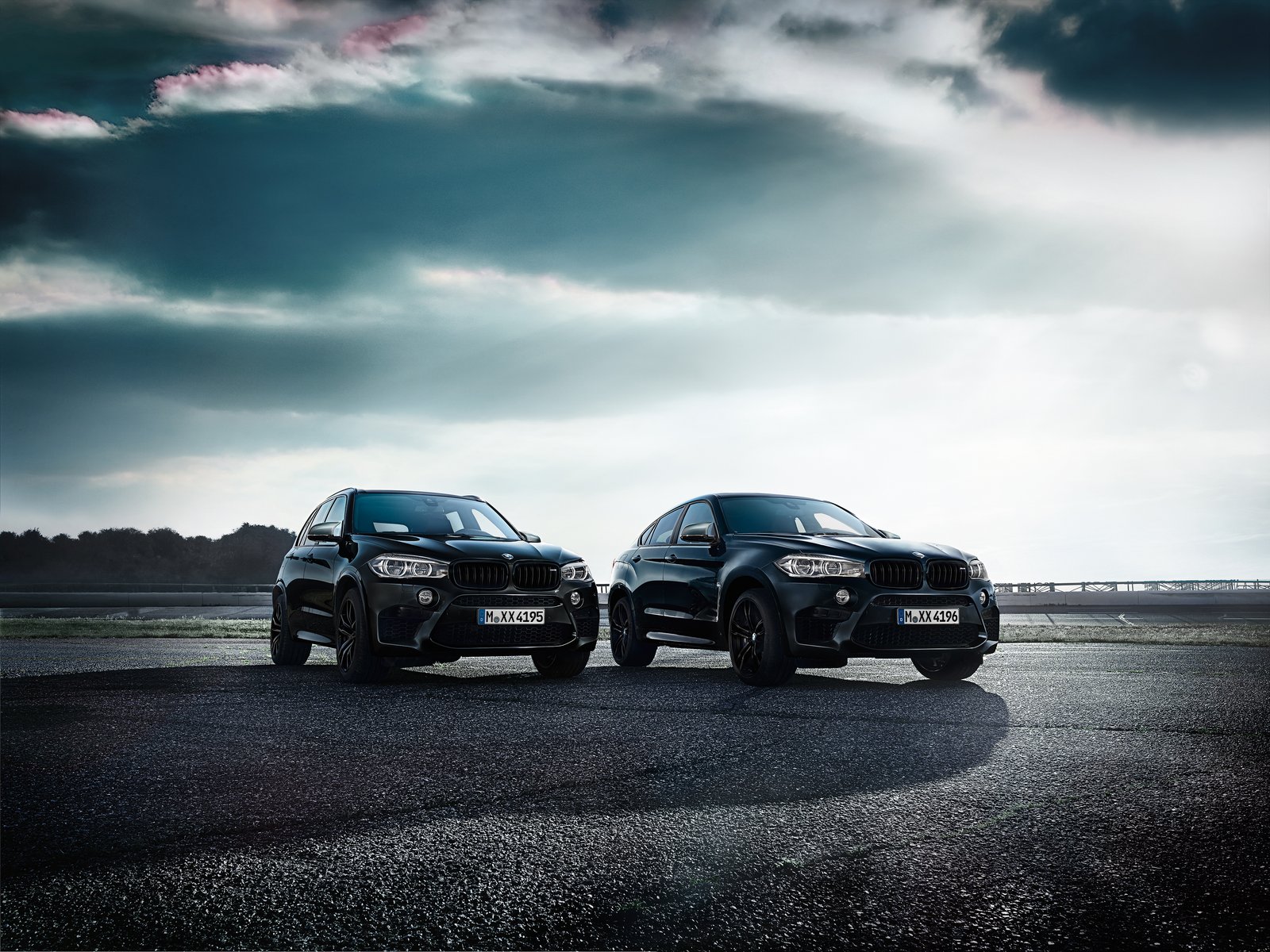 BMW-X5-M-Black-Fire-Edition-13