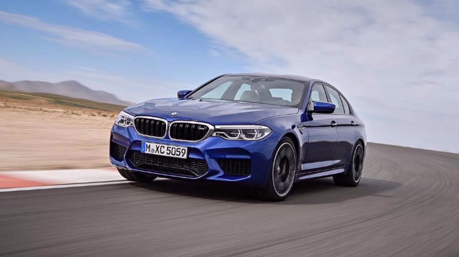 2018-BMW-M5-1