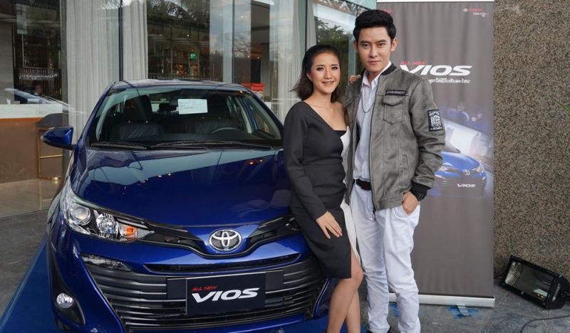 Toyota bất ngờ giới thiệu Vios 2018 dành cho thị trường Lào