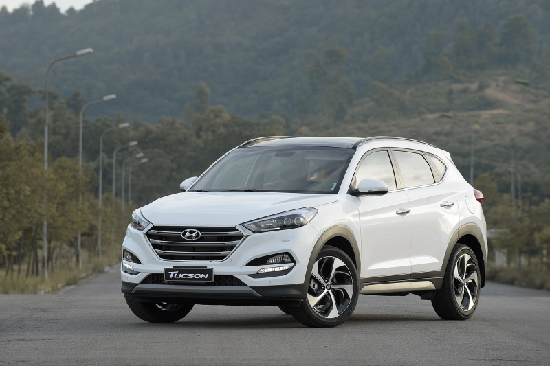 083653-094126-hyundai-tucson-2017-21