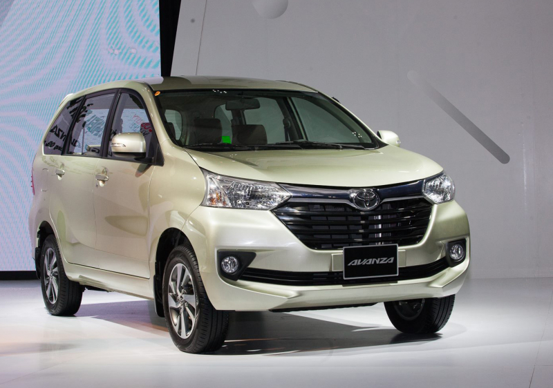 Toyota Avanza 1