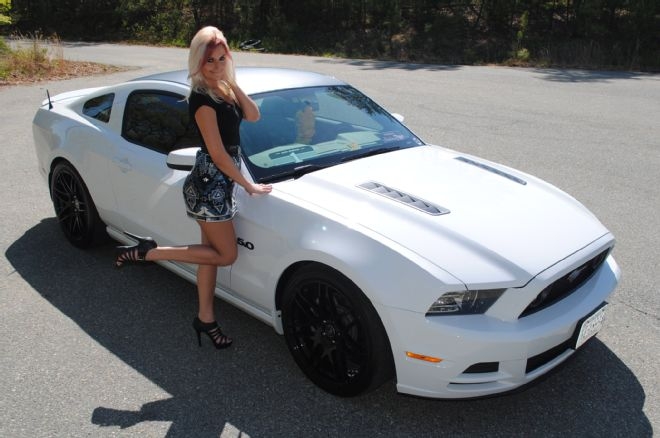 ashley-arrington-mustang-babe-of-the-month-03