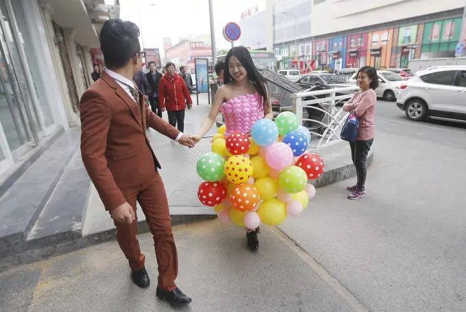 balloon_dress1