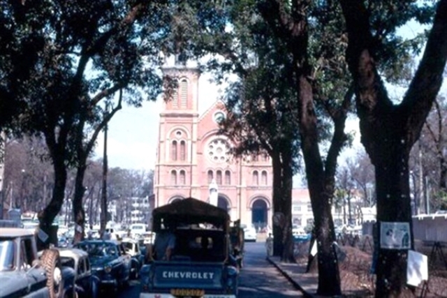Nhà thờ Đức Bà trước 1975