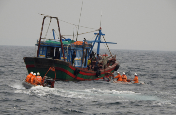 Tàu cá cần lưu giữ các thông số gọi cấp cứu tới Đà