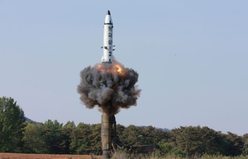 Triều Tiên tên lửa đạn đạo Pukkusong 2