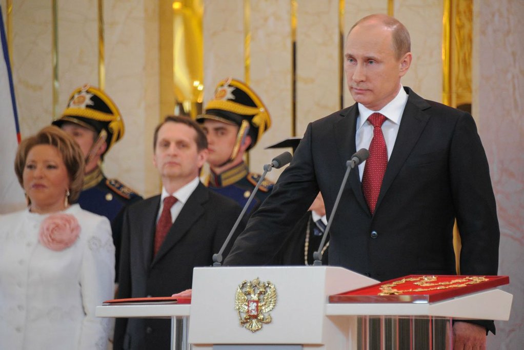 Vladimir_Putin_inauguration_7_May_2012-10.