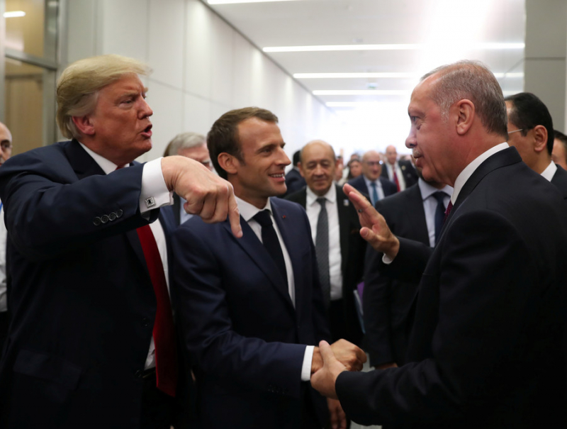 Trump nói chuyện với Tổng thống Pháp và Thổ Nhĩ Kỳ