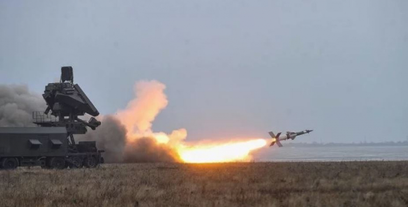 Tên lửa mới của Ukraine