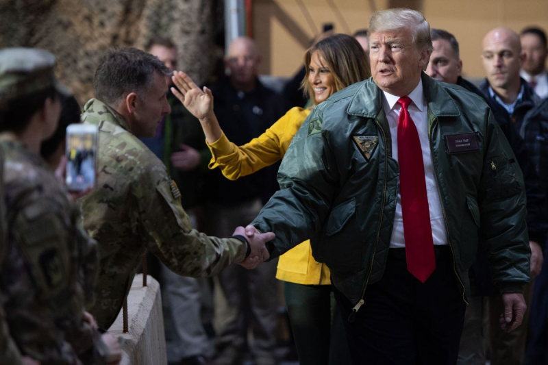 Trump và phu nhân thăm Iraq