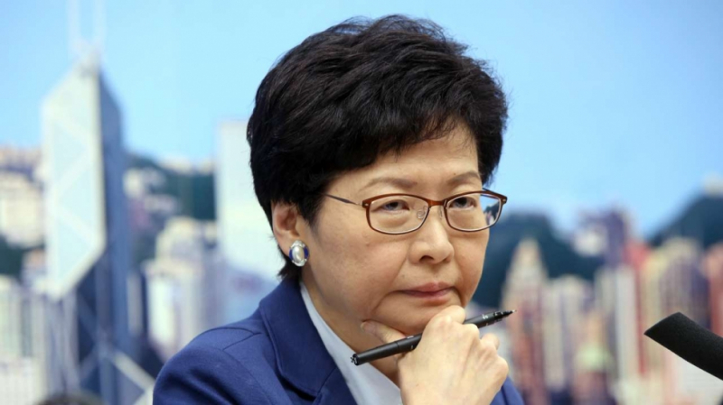 bà Carrie Lam