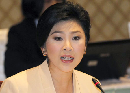 Thủ tướng Yingluck Shinawatra tới làm việc ở các tỉnh lân cận để tránh người biểu tình