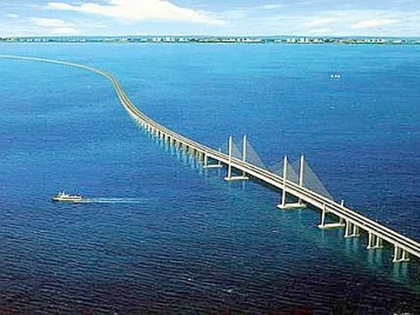 Cầu Penang thứ hai ở Malaysia là cây cầu dài nhất Đông Nam Á. (Nguồn: penang-vacations.com)