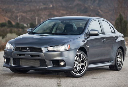 Mitsubishi Lancer bị chê vì độ ồn và máy không khỏe như mong đợi. Ngoài mẫu xe này, Dodge Dart và Scion Tc cũng bị cho vào danh sách không nên mua.