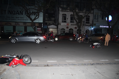 Hiện trường xảy ra vụ tai nạn tại phố Ngô Quyền - Hà Nội.